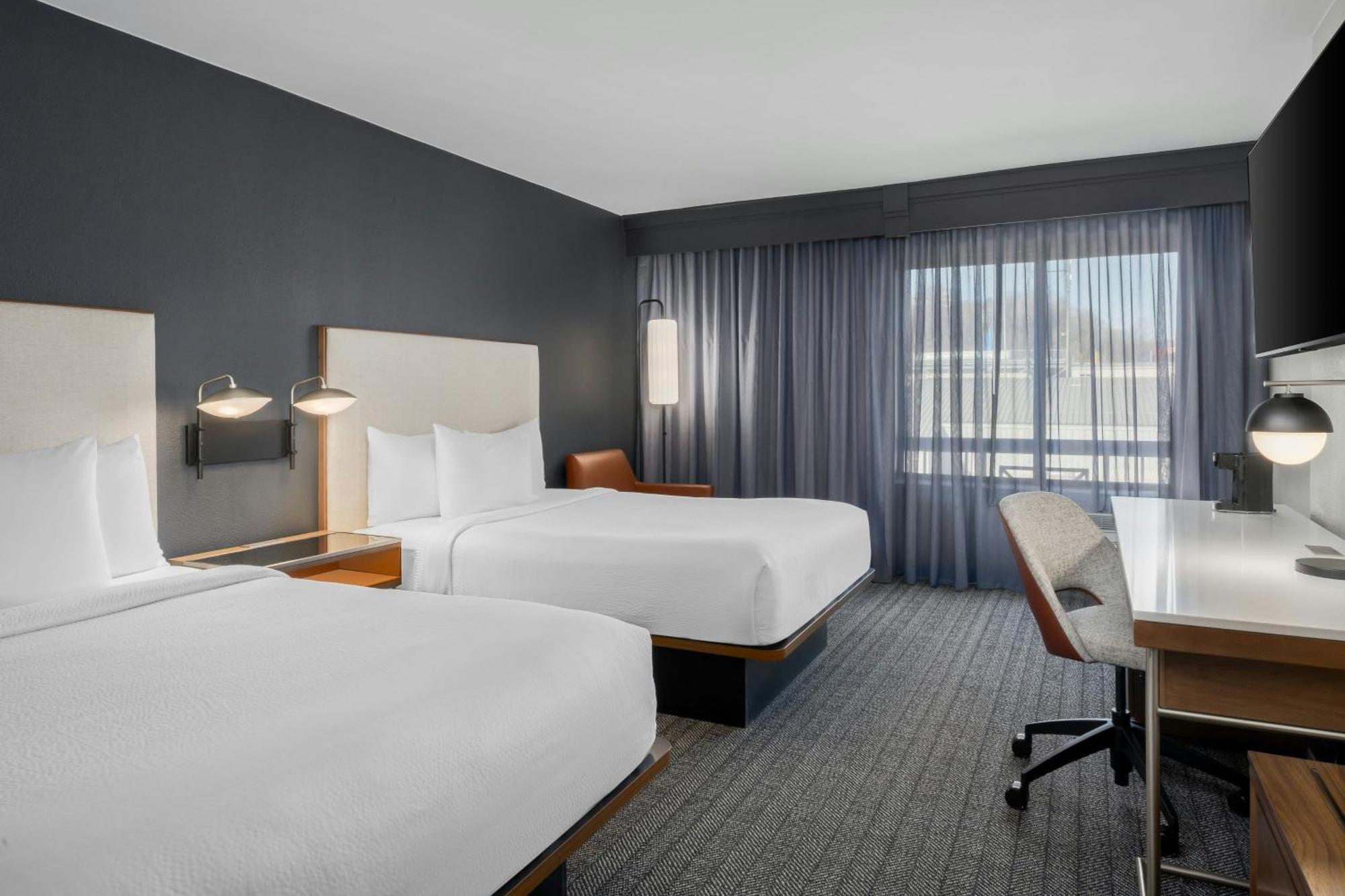 Courtyard By Marriott Chattanooga Downtown Exterior photo
