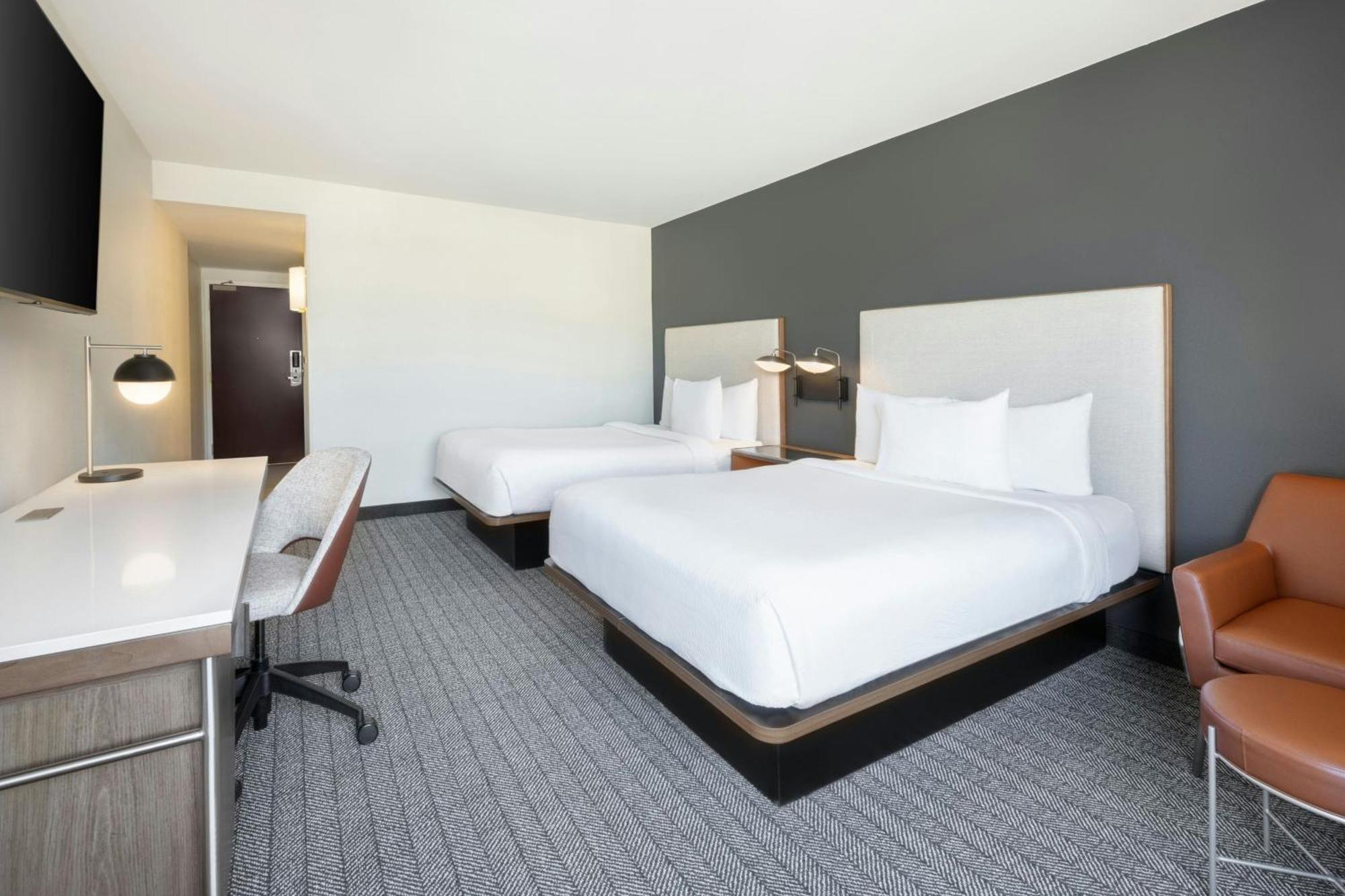 Courtyard By Marriott Chattanooga Downtown Exterior photo