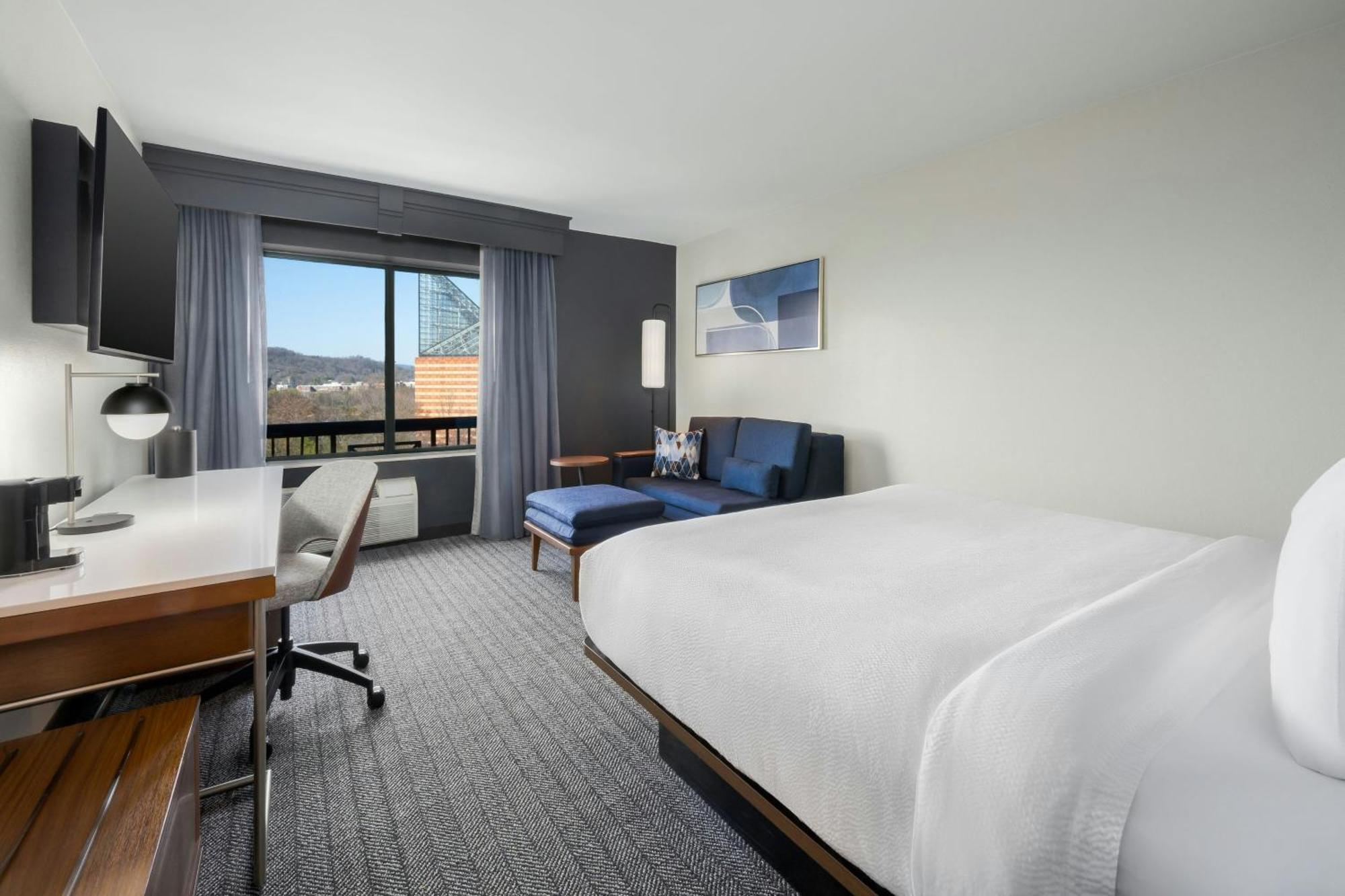 Courtyard By Marriott Chattanooga Downtown Exterior photo